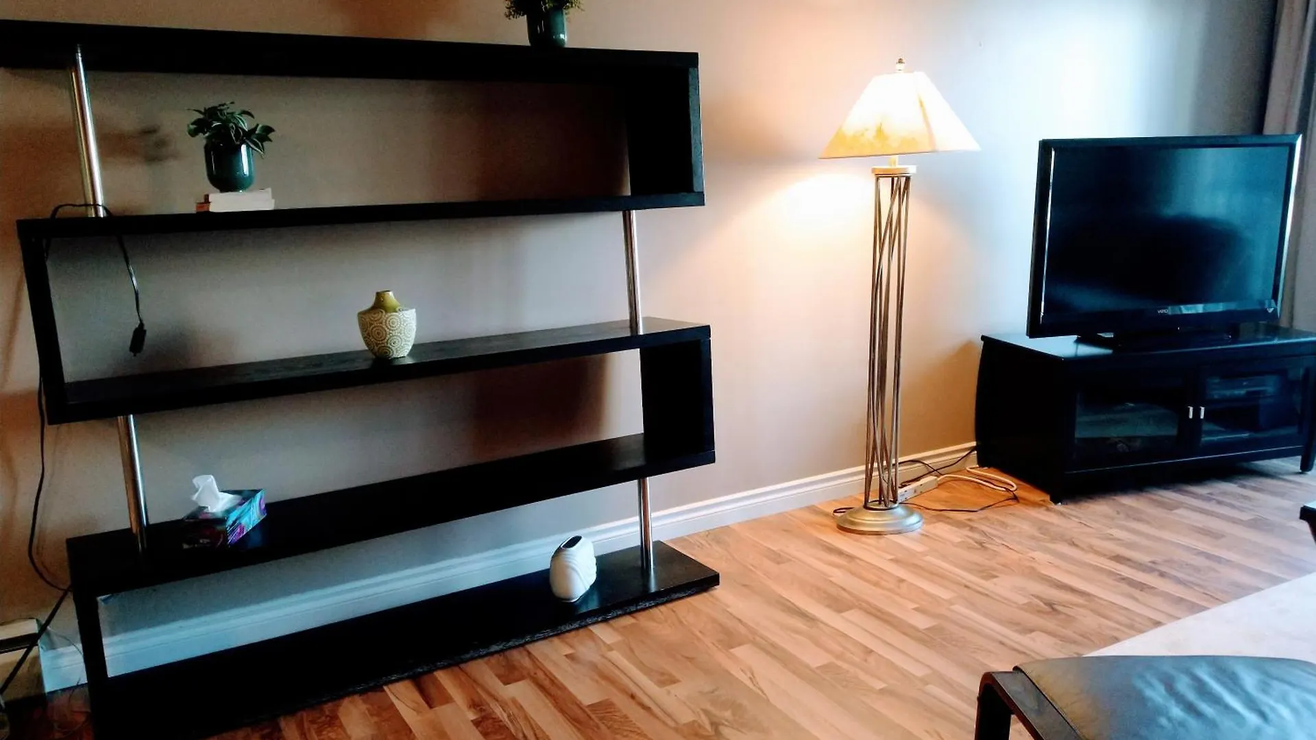 Lejlighed Condo Unit-Uofa, Uofa Hospital, Whyte Ave, Trails! Edmonton