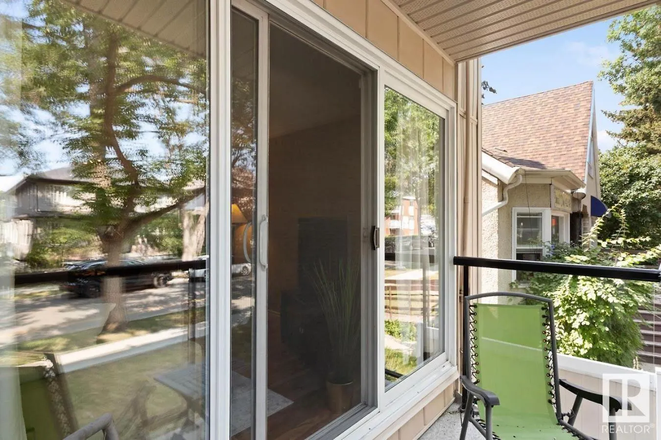 Condo Unit-Uofa, Uofa Hospital, Whyte Ave, Trails! Edmonton