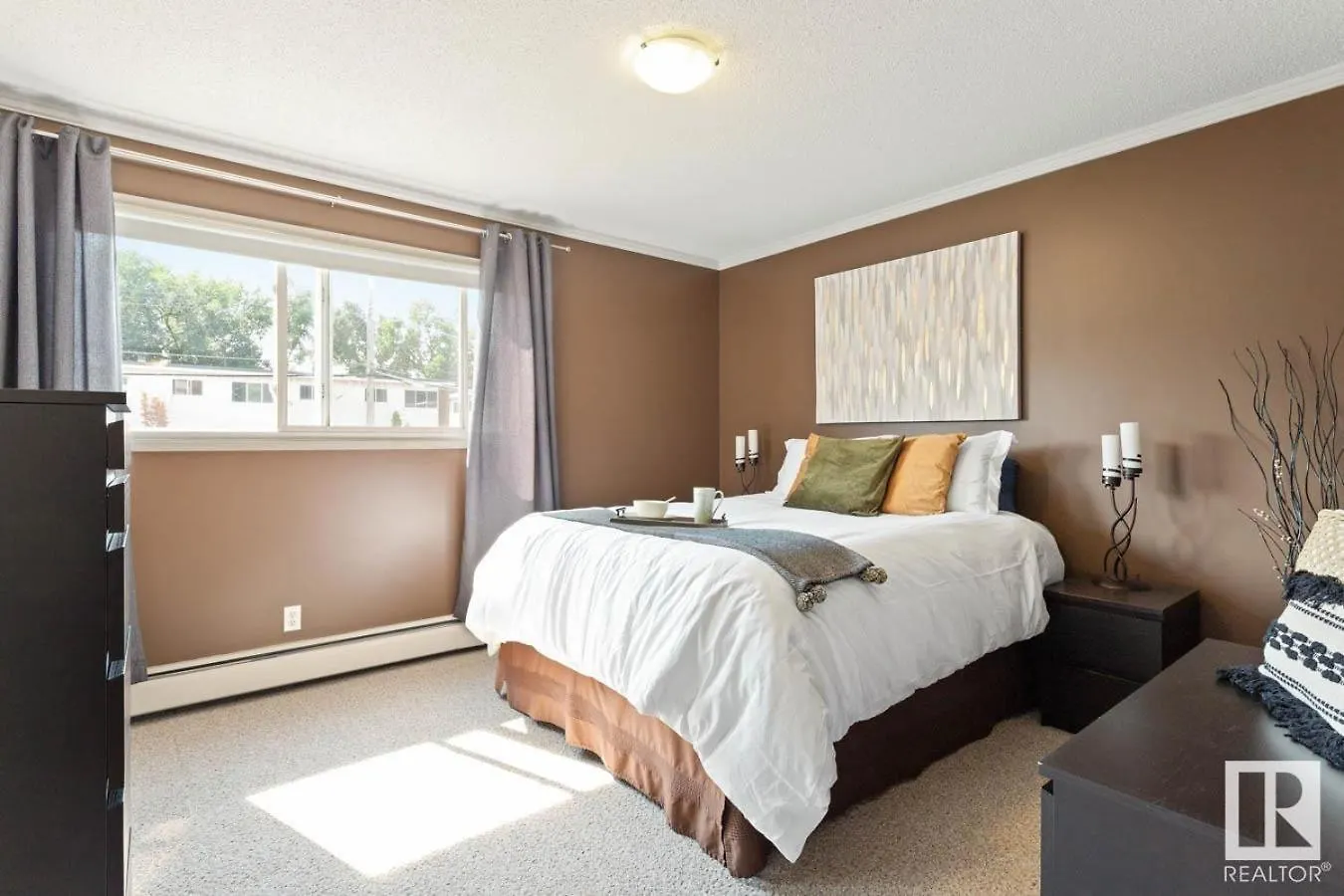 Condo Unit-Uofa, Uofa Hospital, Whyte Ave, Trails! Edmonton Lejlighed